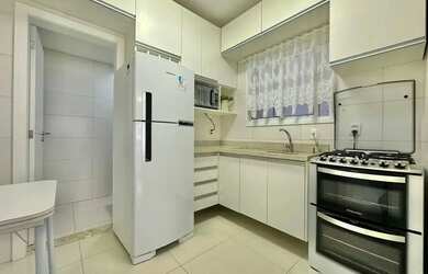 Imagem 16: Apartamento de 2 quartos de frente, vista para o mar no bairro navegantes