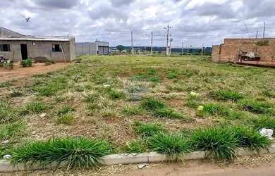 Imagem: O terreno possui 249m² de Área e está localizado em Top