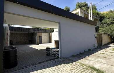 Imagem: O depósito possui 60m² de Área e está localizado em Campo