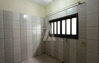 Imagem 14: Casa localizada no bairro Aventureiro, composta por dois quartos, varanda...