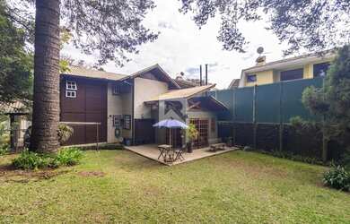 Imagem 5: Casa de Rua com Quintal Verde e Espaço Gourmet, 3 quartos 4 Vagas à...