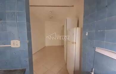 Imagem 3: Kitnet/Conjugado - / Residencial / Centro