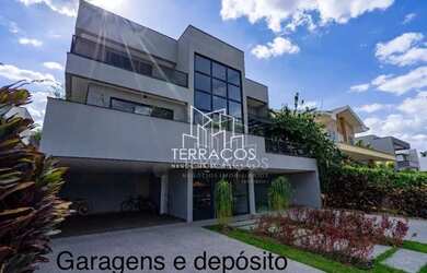 Imagem: A casa em condomínio possui 5 Dormitórios, 5 Banheiros, 5