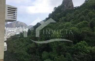 Imagem: O apartamento possui 2 Dormitórios, 3 Banheiros, 1 Vaga na