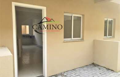 Imagem: A casa possui 2 Dormitórios, 1 Banheiro, 1 Vaga na garagem