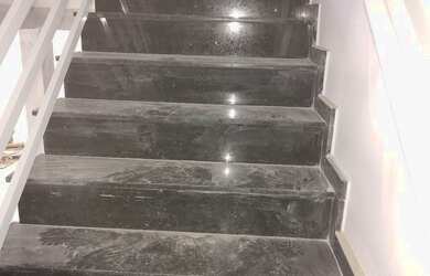 Imagem: A kitnet possui 2 Dormitórios, 2 Banheiros, 1 Vaga na garagem