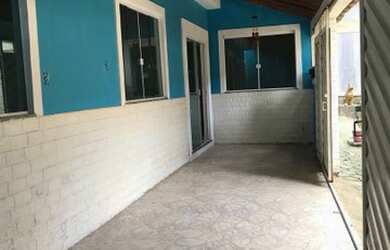 Imagem: A casa em condomínio possui 2 Dormitórios, 1 Banheiro, 2 Vagas