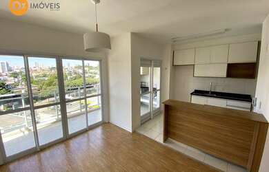 Imagem 2: Apartamento com 2 dormitórios à venda, 74 m² por R$ 585.000,00 - Centro...