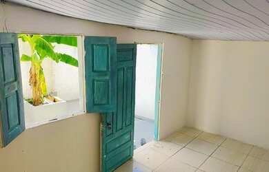 Imagem 8: NOVO ALEIXO - VENDO CASA. Imóvel novo, 3 Vagas na garageme4 Dormitórios