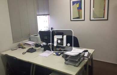 Imagem 2: Conjunto, 180 m² - venda por R$ 1.960.000,02 ou aluguel por R$ 9.800,01/mês...