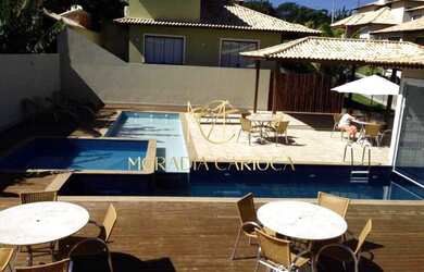 Imagem: A casa em condomínio possui 4 Dormitórios, 5 Banheiros, 5