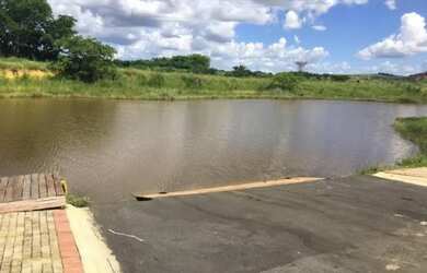 Imagem 13: Lote na av. Principal do Condomínio Condomínio Náutico Porto do Sol...