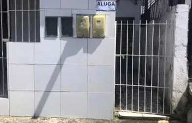 Imagem: A casa possui 2 Dormitórios, 1 Banheiro e está localizado