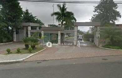 Imagem: O terreno possui 900m² de Área, Imóvel novo e está localizado