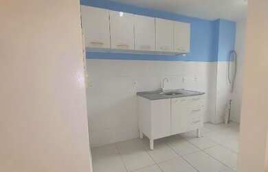 Imagem 2: Total Ville Paraíso 4º andar armário cozinha portas novas recém pintado...