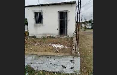Imagem: A casa possui 1 Dormitório, 1 Banheiro e está localizado