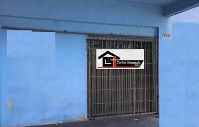 Imagem: A casa possui 1 Dormitório, 1 Banheiro, 1 Vaga na garagem