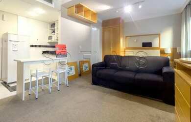 Imagem: O studio para alugar possui 1 Dormitório, 1 Banheiro, 1 Vaga