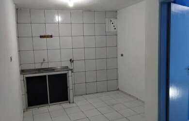 Imagem 5: Alugo casa. 1 Vaga na garageme1 Dormitório
