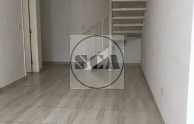 Imagem: A casa em condomínio possui 2 Dormitórios, 2 Banheiros, 2