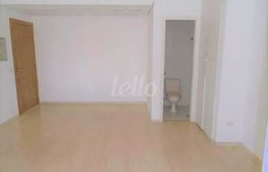 Imagem: O depósito possui 1 Vaga na garagem e 42m² de Área e está