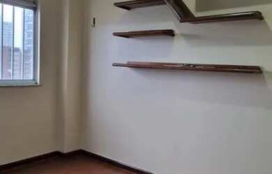 Imagem 2: Ed. Monsenhor Azevedo Apto na B Campos 3 Qts 1 Vg Andar Alto Financia