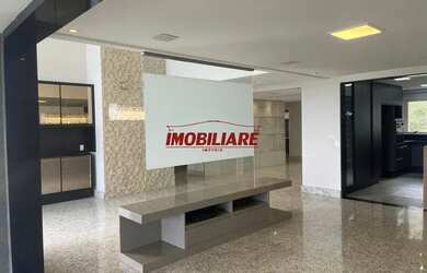 Imagem: O apartamento possui 4 Dormitórios, 5 Banheiros, 4 Vagas na