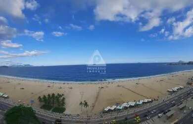 Imagem: O apartamento na cobertura possui 4 Dormitórios, 5 Banheiros