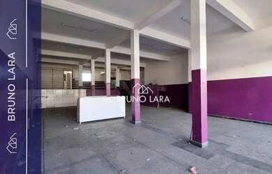 Imagem: O depósito possui 1 Vaga na garagem, 110m² de Área e está