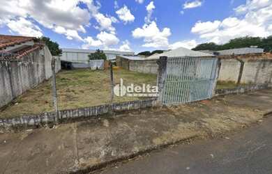 Imagem 2: Terreno disponível para locação e venda 700 m² no bairro Chácaras...