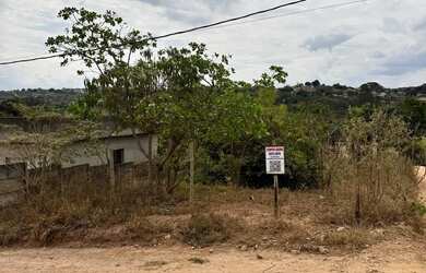 Imagem: O terreno possui 375m² de Área e está localizado em Juatuba