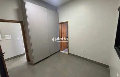 Imagem 14: Casa residencial em condomínio com 3 quartos sendo 1 suíte disponível...