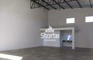 Imagem: O depósito possui 180m² de Área e está localizado em Jardim