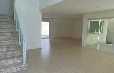 Imagem 5: Triplex com jacuzzi, 3 suites na Sapiranga