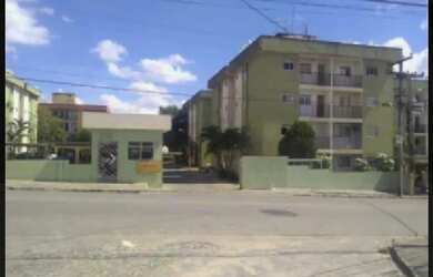 Imagem: O apartamento possui 2 Dormitórios, 2 Banheiros e está localizado