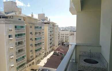 Imagem: O apartamento possui 2 Dormitórios, 2 Banheiros, 2 Vagas na