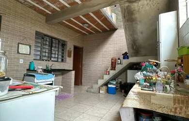 Imagem 9: Bom Retiro/Betim - Casa. Varandae2 Dormitórios