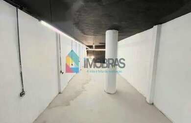 Imagem: O depósito possui 177m² de Área e está localizado em Botafogo