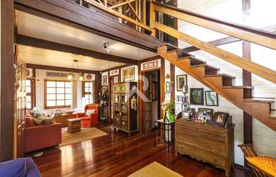 Imagem 7: Casa de Rua com Quintal Verde e Espaço Gourmet, 3 quartos 4 Vagas à...