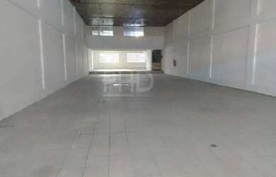 Imagem: O depósito possui 514m² de Área e está localizado em Centro