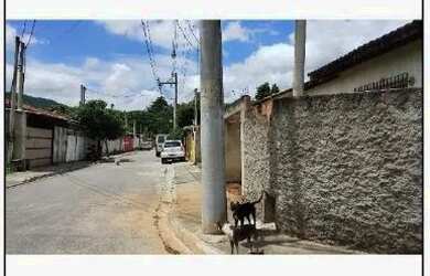 Imagem: A casa possui 1 Dormitório, 1 Banheiro, 50m² de Área e está