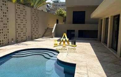 Imagem: A casa em condomínio possui 4 Dormitórios, 5 Banheiros, 5