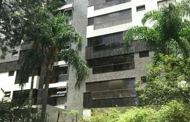 Imagem: Apto com 3 dormitórios, andar alto com sol, vista e infra completa