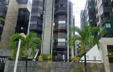 Imagem: O apartamento possui 4 Dormitórios, 4 Banheiros, 2 Vagas na