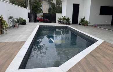 Imagem: A casa em condomínio possui 3 Dormitórios, 4 Banheiros, 4