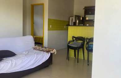 Imagem: A casa em condomínio possui 2 Dormitórios, 2 Banheiros, 1