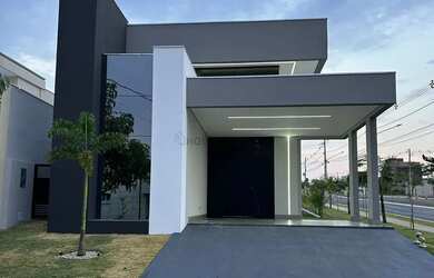 Imagem: A casa em condomínio possui 3 Dormitórios, 4 Banheiros, 4