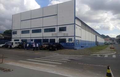 Imagem 5: Galpão/Depósito/Armazém para aluguel e venda possui 2450 metros quadrados