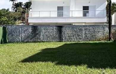 Imagem: O terreno possui 470m² de Área e está localizado em Alphaville