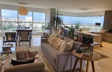 Imagem: O apartamento possui 4 Dormitórios, 5 Banheiros, 3 Vagas na